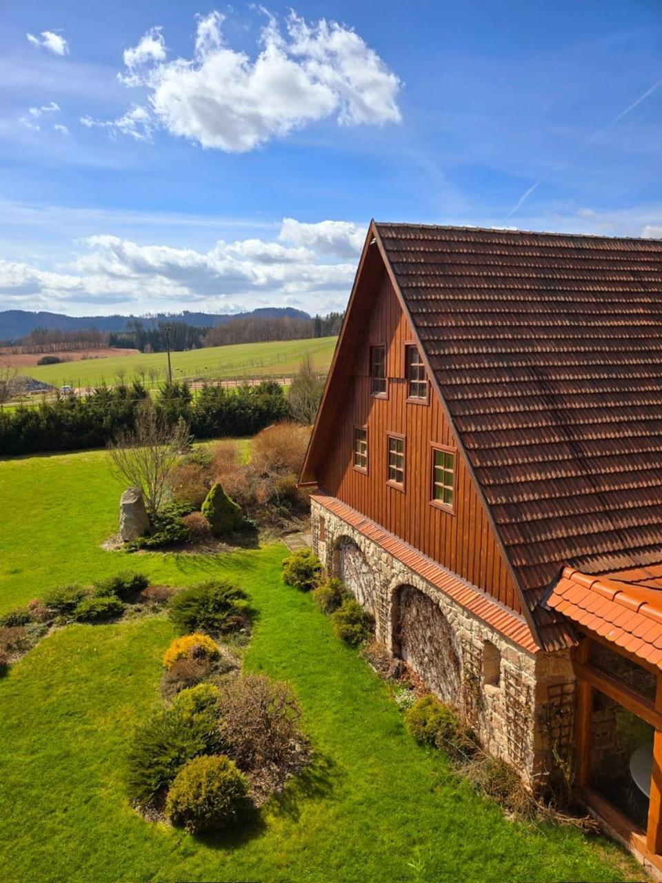 Penzion Jízdárna Hejtmánkovice Broumov Exterior foto